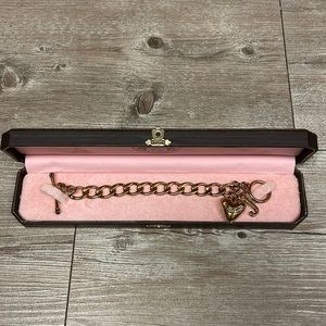 NWT Juicy Couture Gold Charm Bracelet